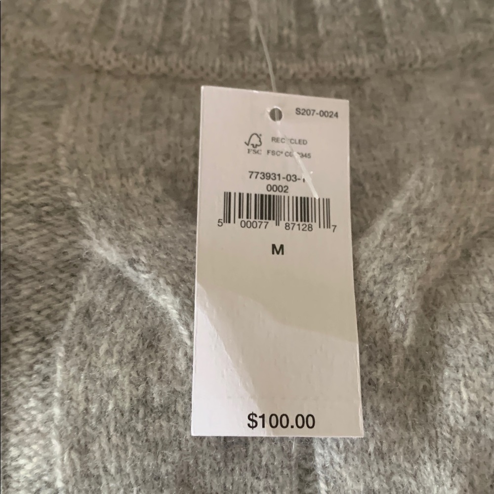 Banana Republic Light Gray Cable Knit Sweater SZ M - Picture 5 of 10
